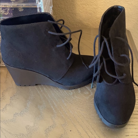 Booties - Picture 2 of 4